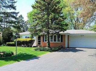 1214 Sherwood Dr, Prospect Heights, IL 60070