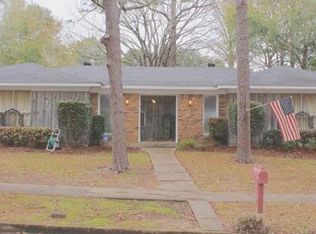 1019 Woodside Dr E, Mobile, AL 36608