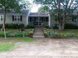 18 Nehoiden St, Harwich Pt, MA 02646