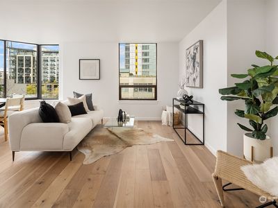 2621 2nd Avenue #703, Seattle, WA, 98121