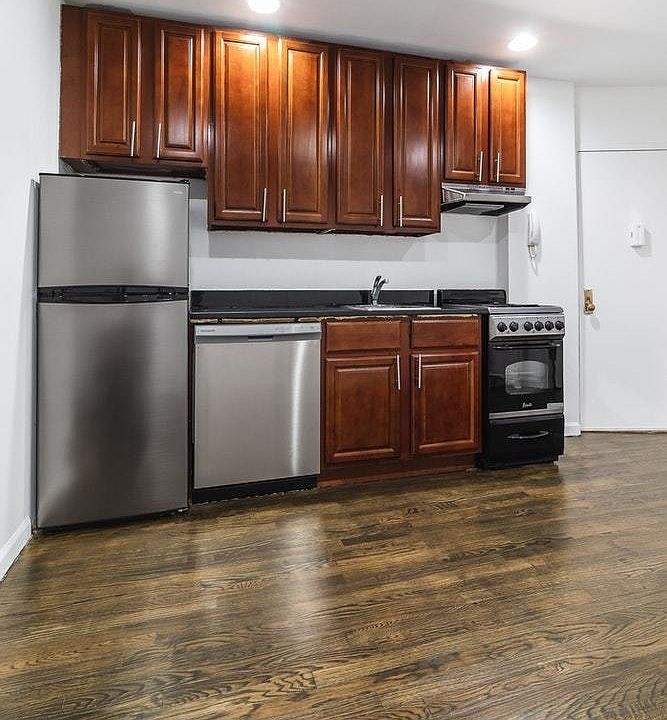 1st image of 234 Mulberry St #9E