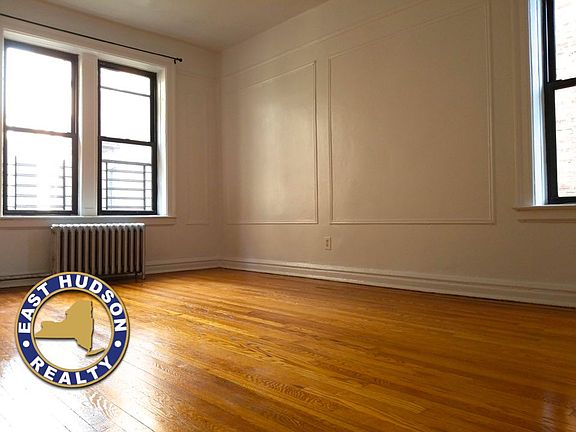 5th image of 2808 35th St #3