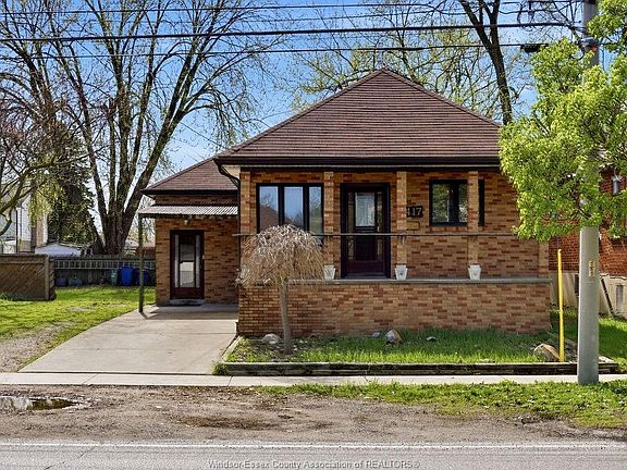 2nd image of 2417 Pillette Rd