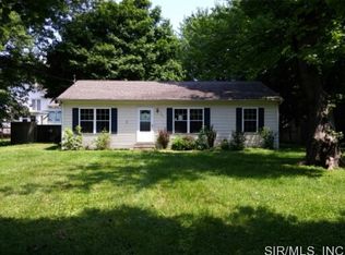121 N Verson St, Marine, IL