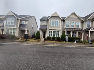925 Ambergate Sta, Apex, NC 27502