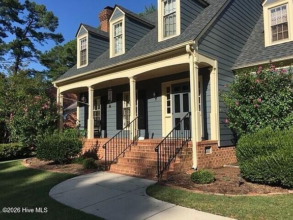 4th image of 1110 Lakeside Drive NW