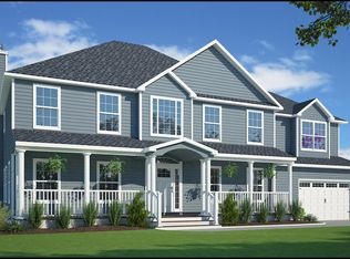 104 Gun Club Rd, Northport, NY 11768