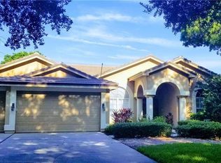 2336 Pinnacle Cir N, Palm Harbor, FL 34684