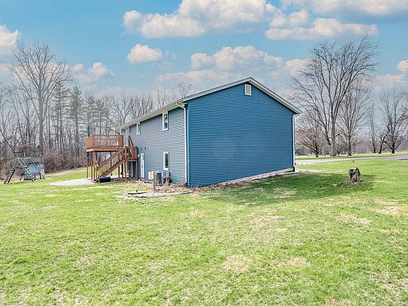 2nd image of 5706 Popp Rd