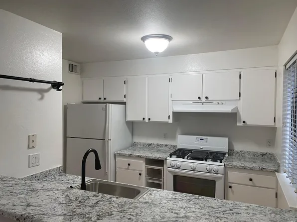 787 Stralla Court, St. Helena, CA 94574