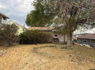 416 R St, Rock Springs, WY 82901