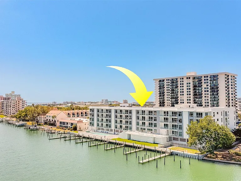 415 Island Way #311 — Photo 31