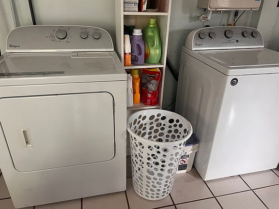 Laundry in unit