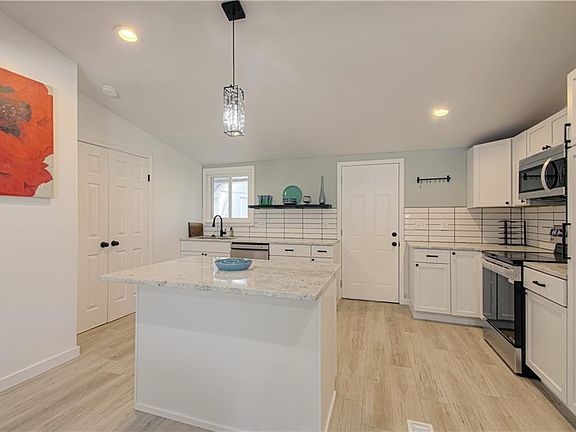 5th image of 507 N Geronimo Dr