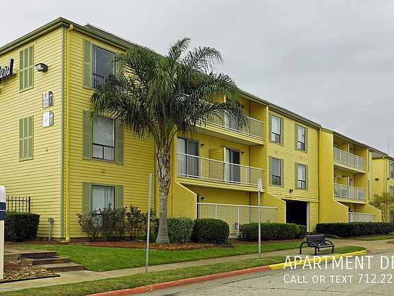 4th image of 221 Market St #4042