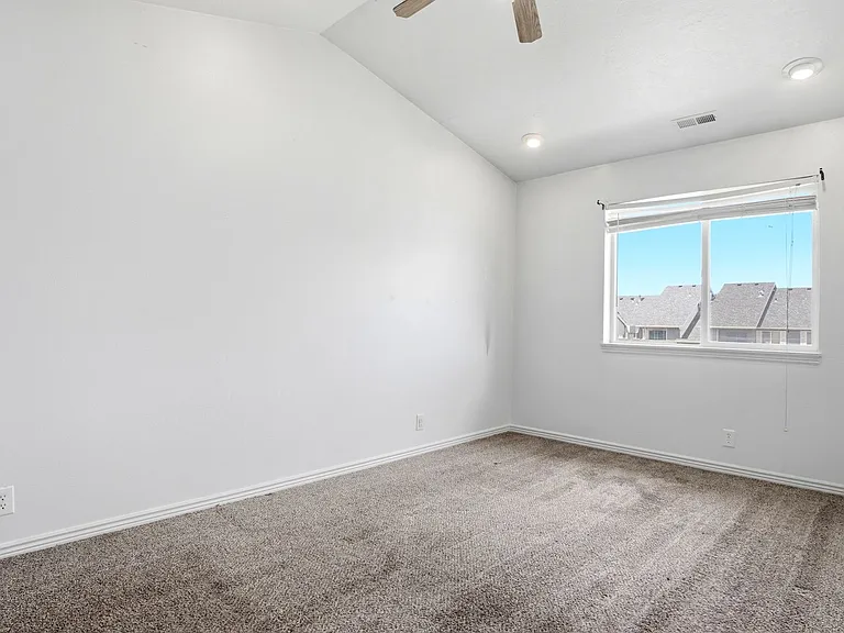 8061 W Copperfield Pl #32 — Photo 8