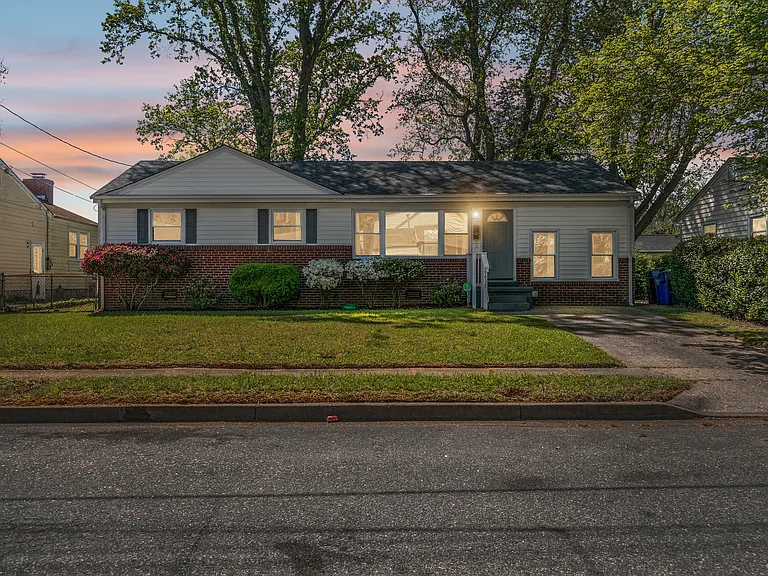 6419 Grimes Ave — Photo 1
