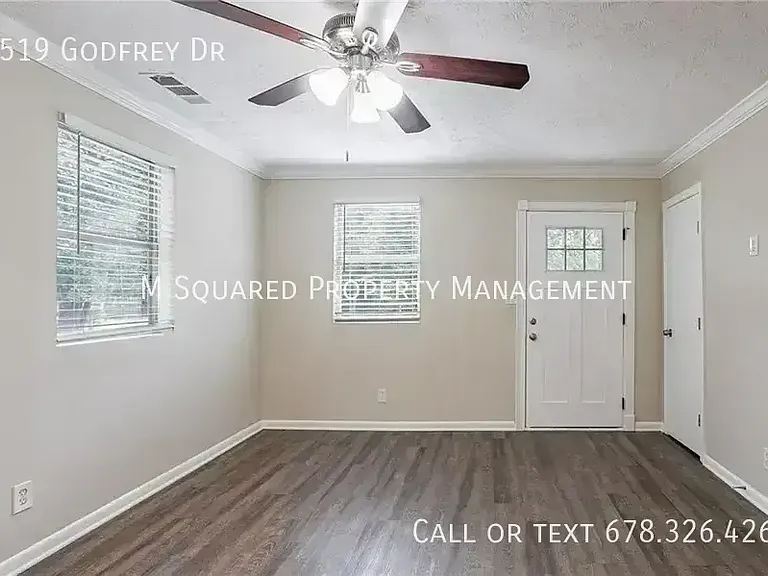 2519 Godfrey Dr NW — Photo 4