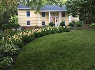 11 Highview Trl, Pittsford, NY 14534