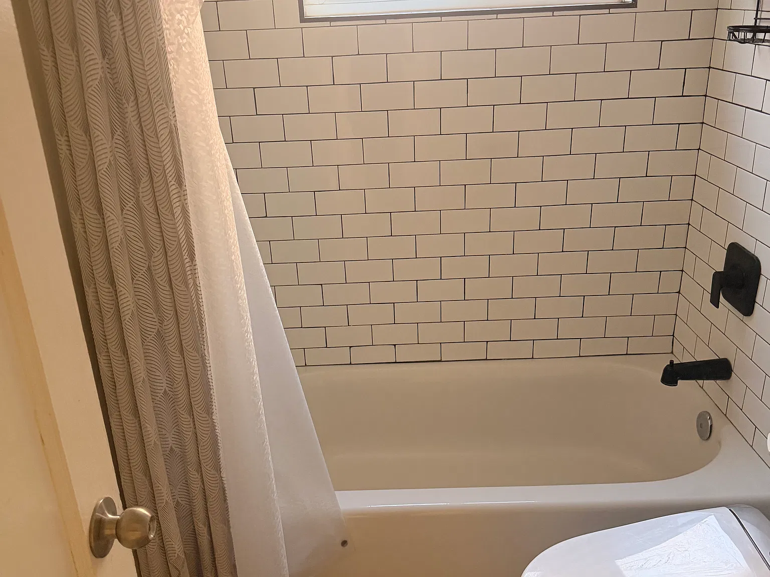2 bed, 900 sqft, $1,300 — Photo 4