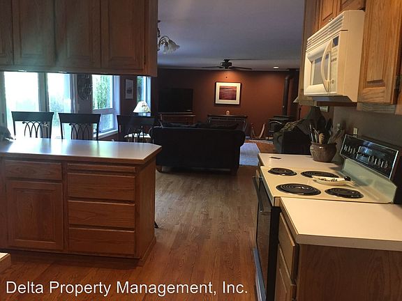 3rd image of 16428 80th Ave NW