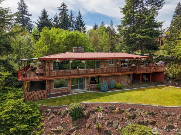 1243 25th Street SE, Puyallup, WA 98372