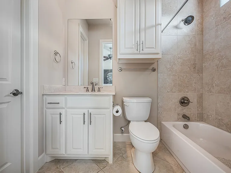 5001 Meridian Ln #2103 — Photo 20