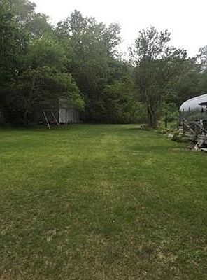 2nd image of 1681 Drift Rd