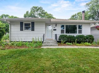 110 Buckingham Ln, Madison, WI 53714