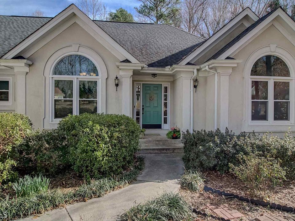 1st image of 1745 Peachcrest Dr