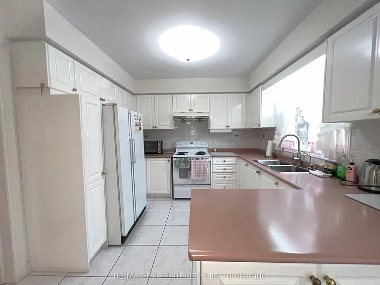 84 White Lotus Cir — Photo 6
