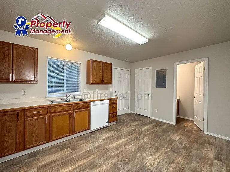 16029 N 19th St #104 — Photo 17