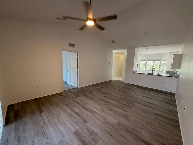 3980 Mediterranea Cir #522 — Photo 2