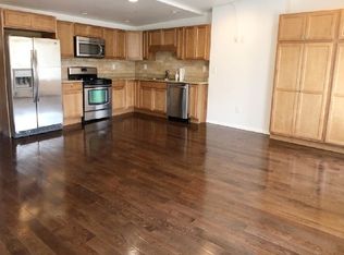 21-05 33rd Ave #3F, Astoria, NY 11106