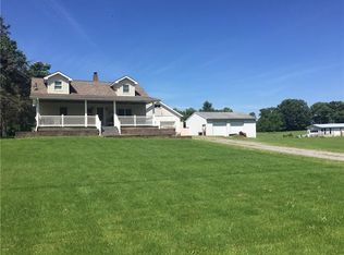 1773 Sandy Lake Grove City Rd, Jackson Center, PA 16133