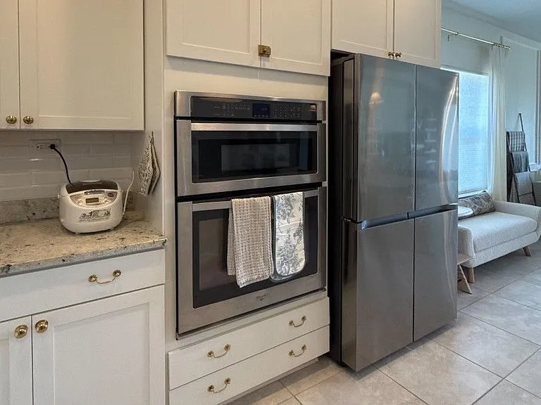 671 Charter Oaks Blvd — Photo 14