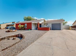 92 California Pine Rd NE, Rio Rancho, NM 87124