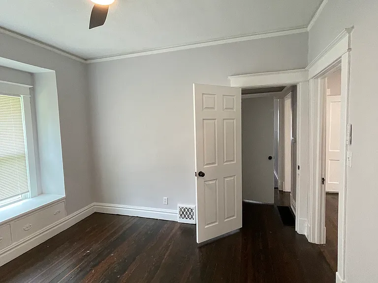 550 S Arlington Ave — Photo 11