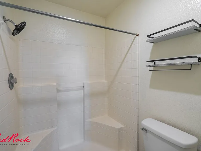 441 E Sunland Dr #6 — Photo 43