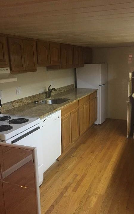 2nd image of 56 Symphony Rd #71