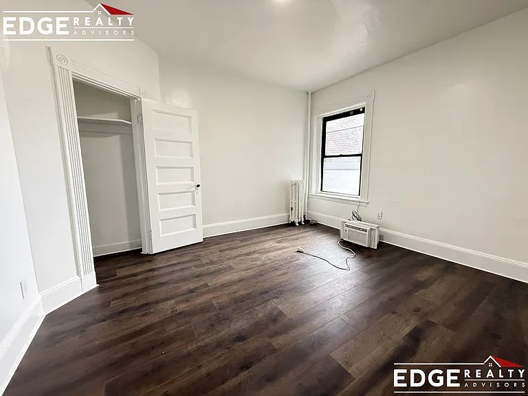 239 Harvard Ave #2A — Photo 2