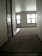 4th image of 652 35th Ave E