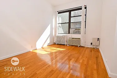 Rented by Sidewalk Realty LLC