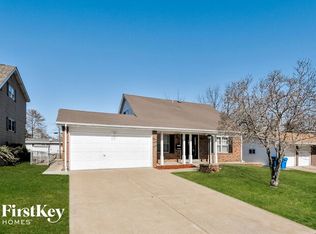 1365 Seminole Ln, Florissant, MO 63033