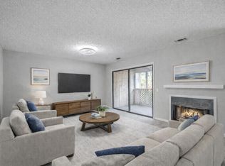 404 Greencastle Dr, Goose Creek, SC 29445