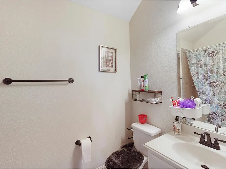 2573 Hannah Cir — Photo 12