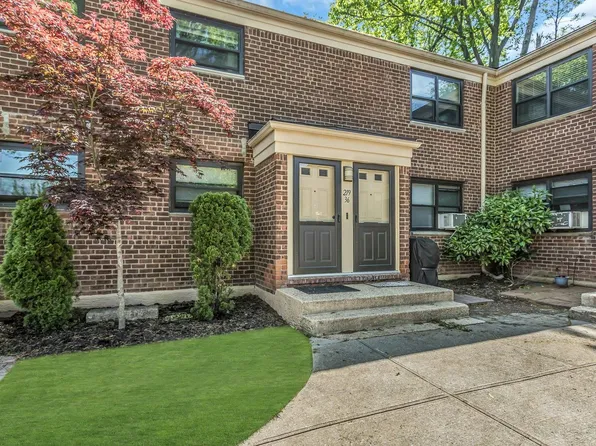 219-36 75th Ave #243A2, Bayside, NY 11364