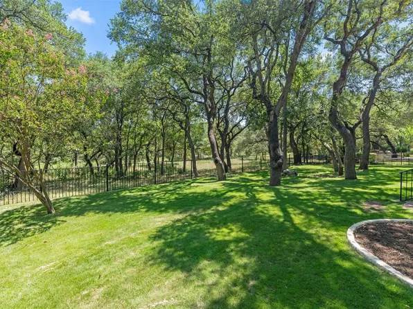188 Trail Rider Way, Georgetown, TX 78633