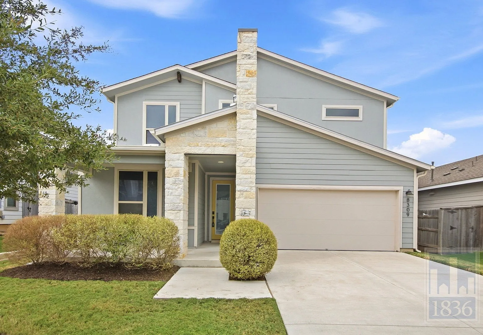 3 bed, 2.5 bath, 2266 sqft, $2,695 — Photo 1
