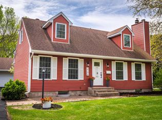 2706 Cass St, La Crosse, WI 54601